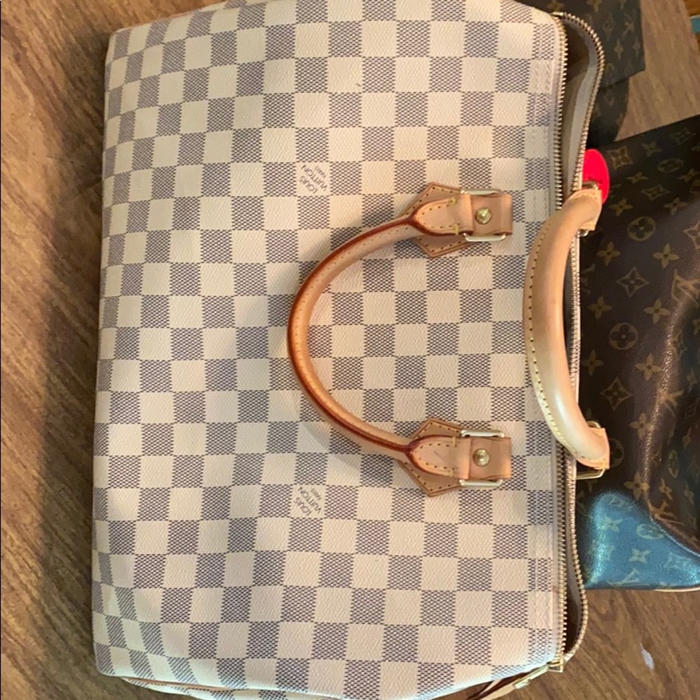 Louis Vuitton speedy35